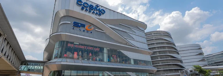 cosmo bazaar parking lot 768x262