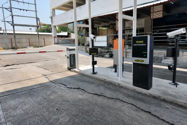 bangkapi market parking dpark ticket machine entrance 768x512
